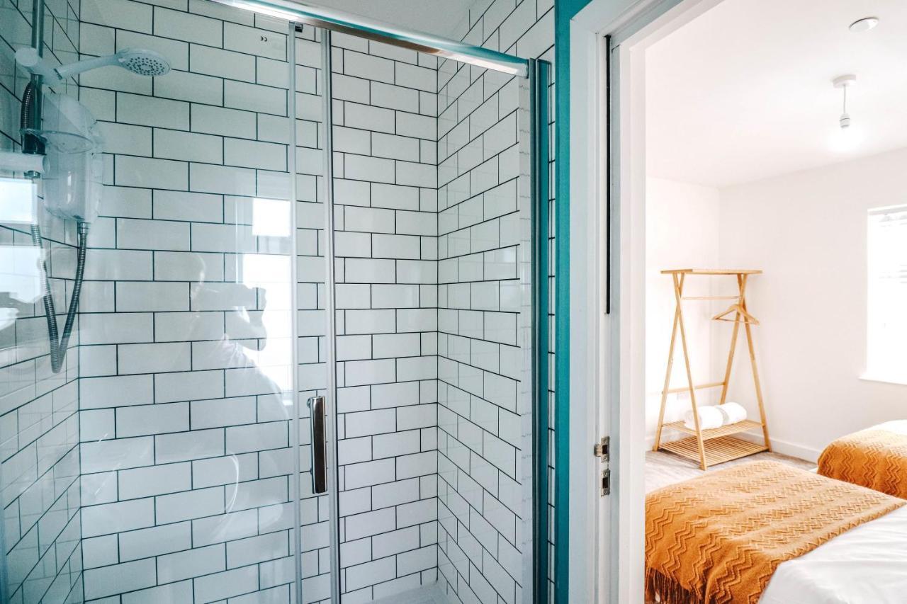 Principality View Apartment Two, By Solace Stays Κάρντιφ Εξωτερικό φωτογραφία