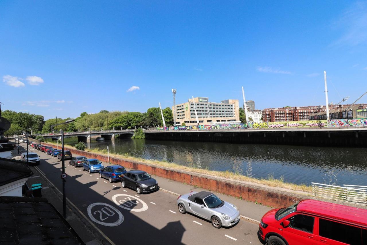 Principality View Apartment Two, By Solace Stays Κάρντιφ Εξωτερικό φωτογραφία